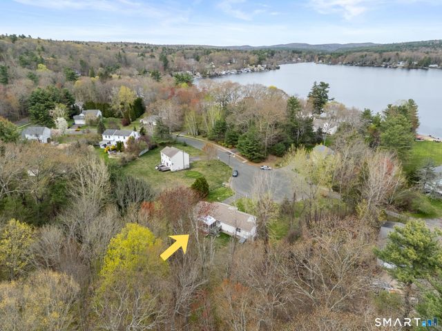 8 Crystal Ball Court, Ellington, CT 06029