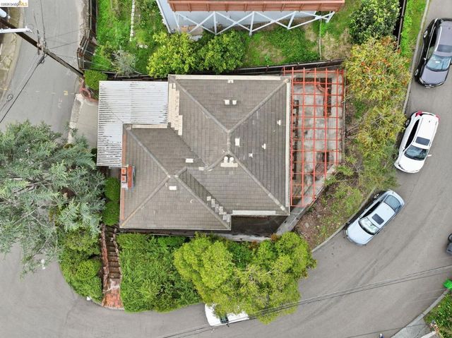 2135 2135 173rd Avenue, Castro Valley, CA 94546