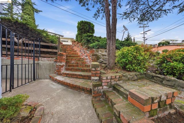 2135 2135 173rd Avenue, Castro Valley, CA 94546