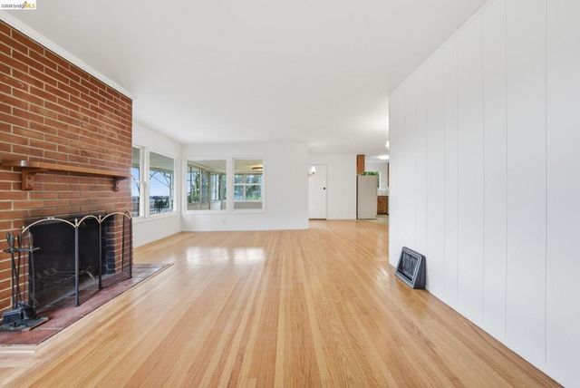 2135 2135 173rd Avenue, Castro Valley, CA 94546