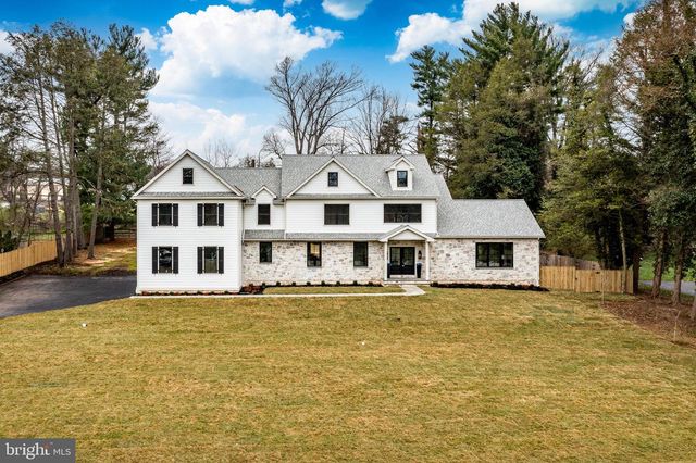1427 SUGARTOWN RD, Berwyn, PA 19312
