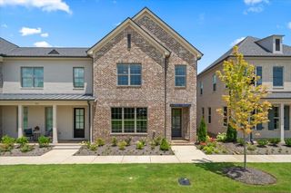 932 ALDWICK DR, Collierville, TN 38017