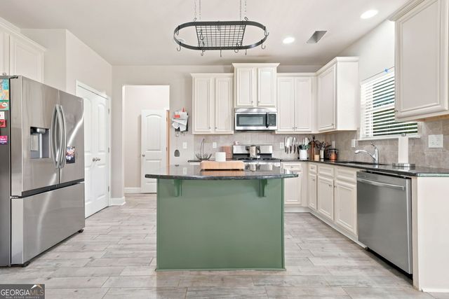 612 Ocean Avenue, Canton, GA 30114