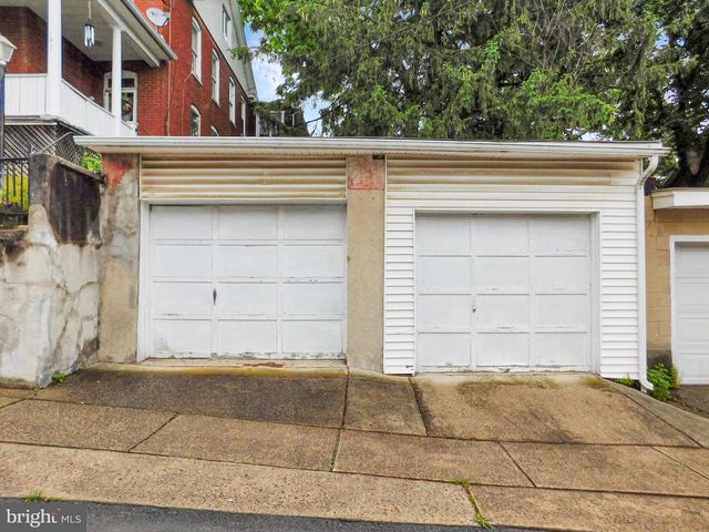 127 N GREENWOOD ST, Tamaqua, PA 18252