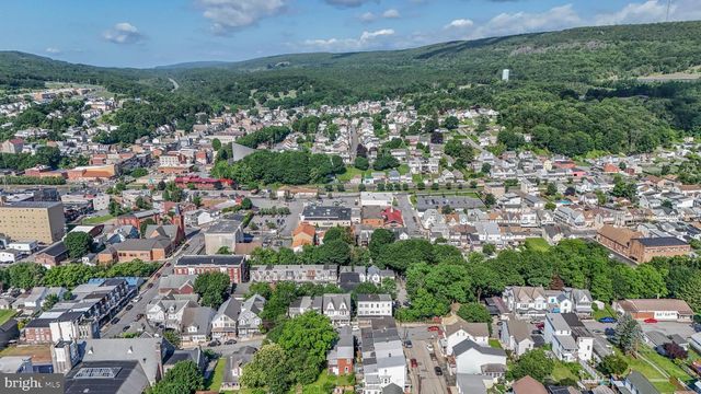 127 N GREENWOOD ST, Tamaqua, PA 18252