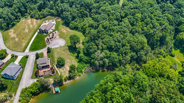 6309 Coves Edge Tr, Russellville, TN 37860