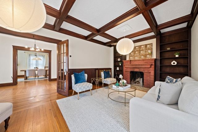 115 High St, Canton, MA 02021