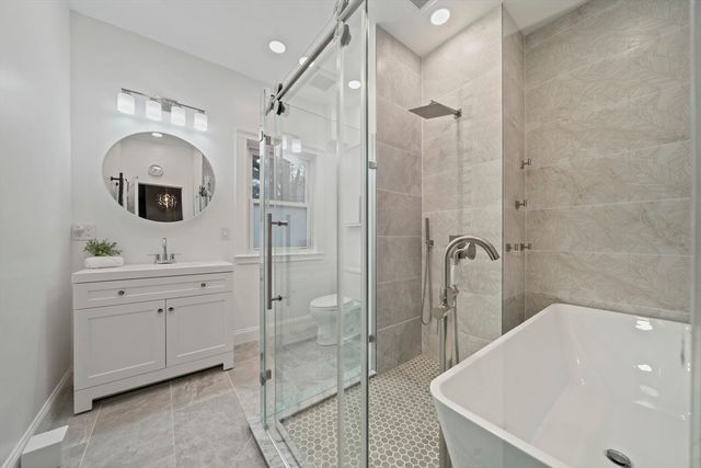 115 High St, Canton, MA 02021