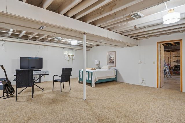 4521 Saline Waterworks Road, Saline, MI 48176