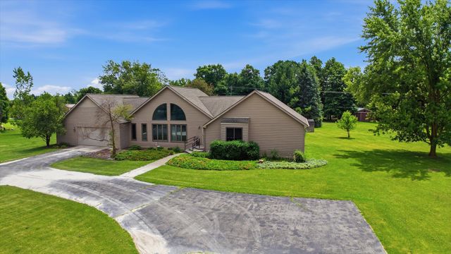 4521 Saline Waterworks Road, Saline, MI 48176