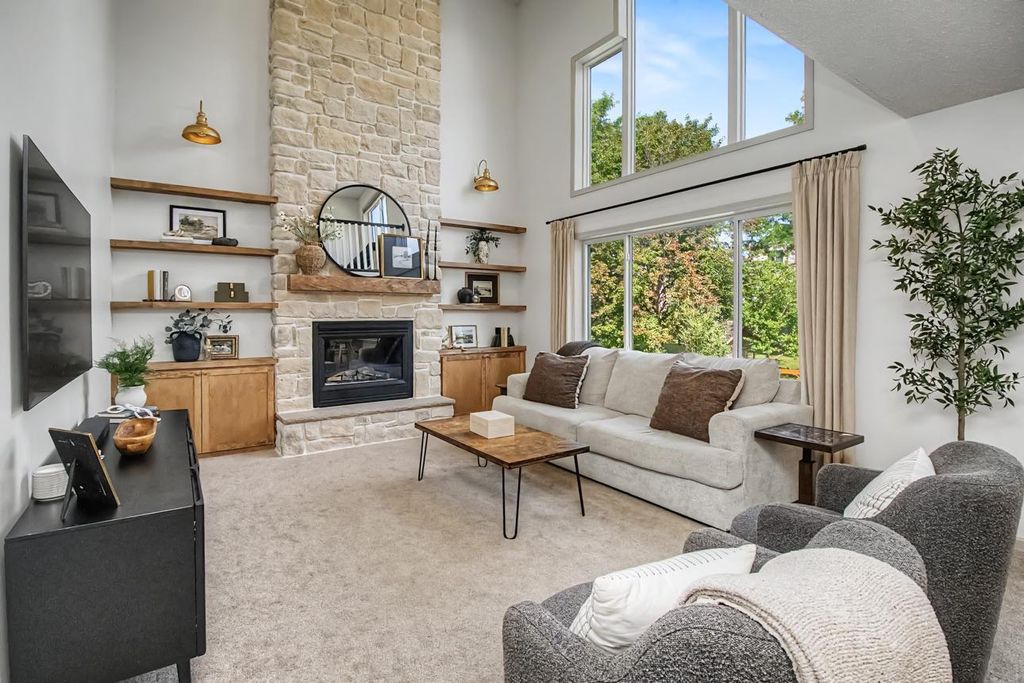 16808 Interlachen Boulevard, Lakeville, MN 55044 — exterior
