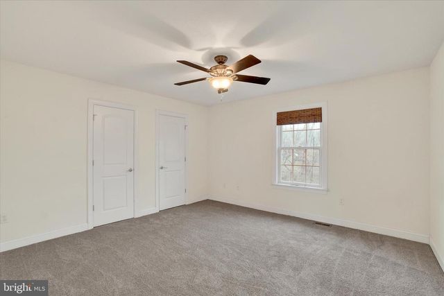 1415 WINTERBERRY DR, York, PA 17406