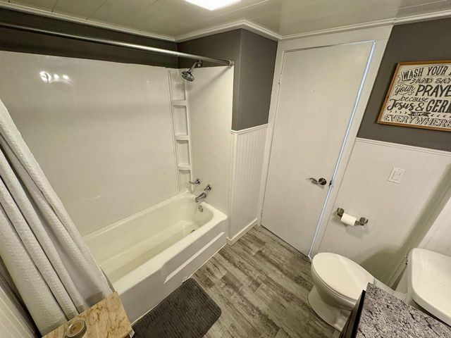 3724 W 5th Street, Afton, WI 53501