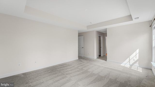 5664 LIBERTY MANOR CIR, Woodbridge, VA 22193