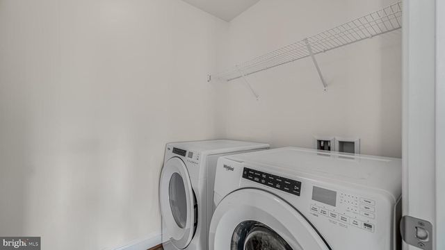 5664 LIBERTY MANOR CIR, Woodbridge, VA 22193