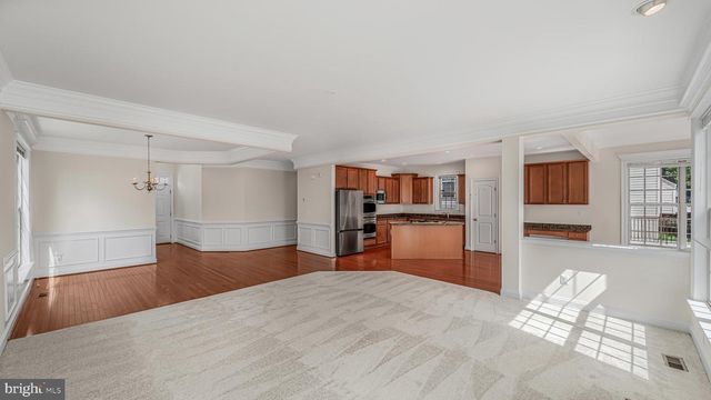 5664 LIBERTY MANOR CIR, Woodbridge, VA 22193