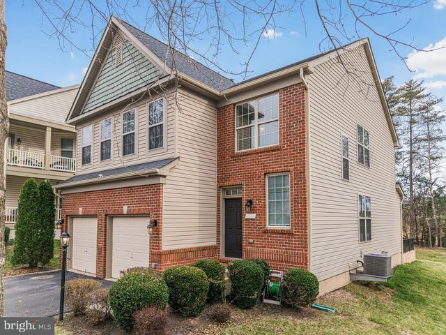 5664 LIBERTY MANOR CIR, Woodbridge, VA 22193
