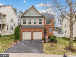 5664 LIBERTY MANOR CIR, Woodbridge, VA 22193