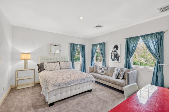 123 Dunham Springs Ln, Nashville, TN 37205