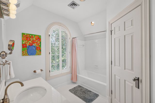 123 Dunham Springs Ln, Nashville, TN 37205