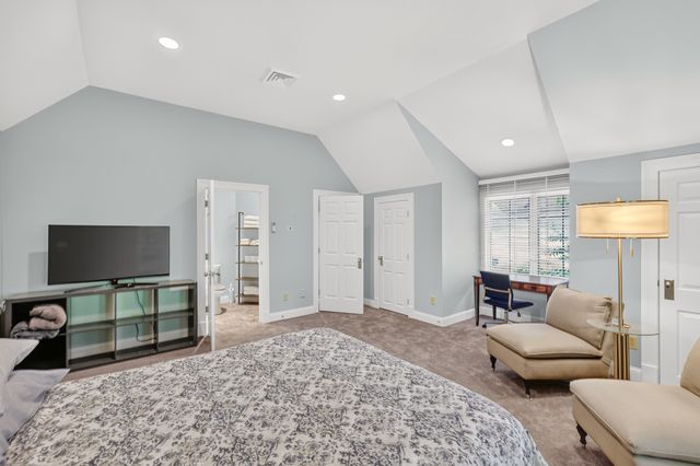 123 Dunham Springs Ln, Nashville, TN 37205