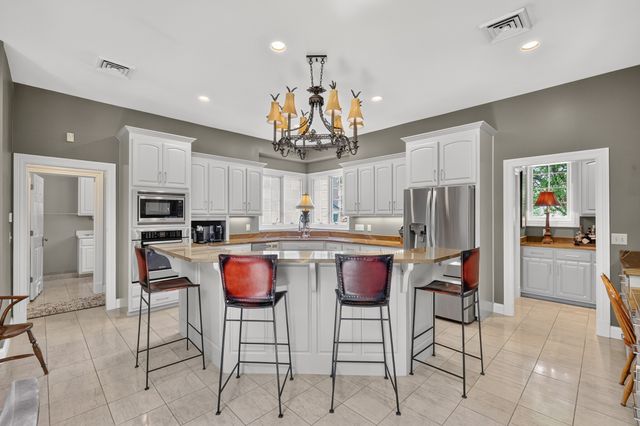 123 Dunham Springs Ln, Nashville, TN 37205