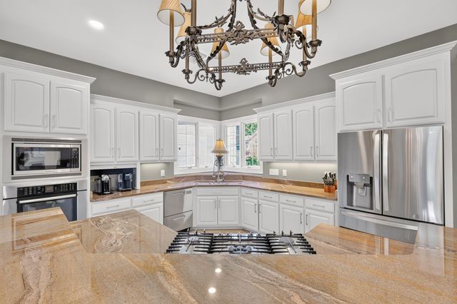 123 Dunham Springs Ln, Nashville, TN 37205