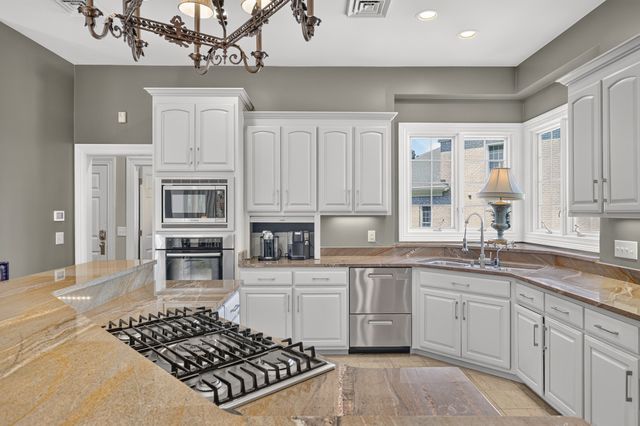 123 Dunham Springs Ln, Nashville, TN 37205