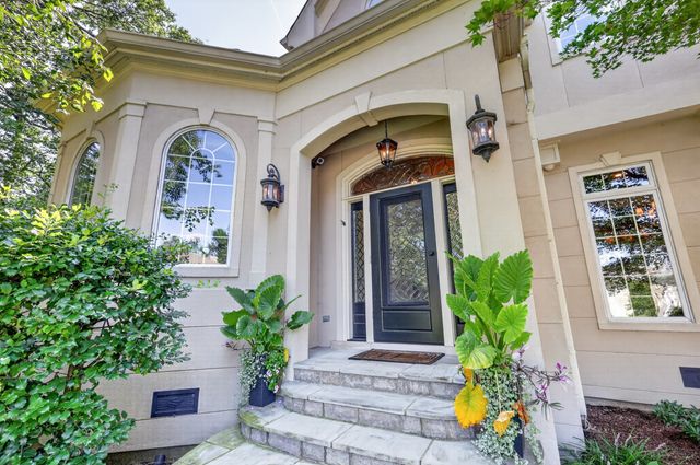123 Dunham Springs Ln, Nashville, TN 37205