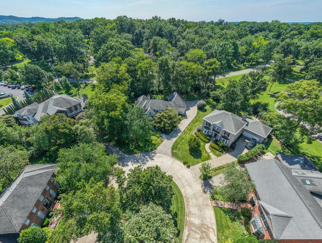 123 Dunham Springs Ln, Nashville, TN 37205