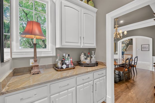 123 Dunham Springs Ln, Nashville, TN 37205