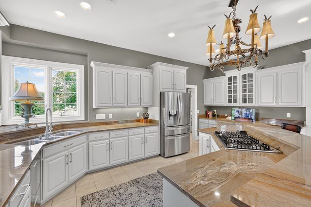 123 Dunham Springs Ln, Nashville, TN 37205
