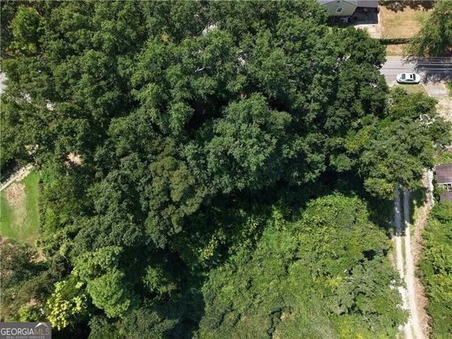 1929 Grove Avenue, East Point, GA 30344