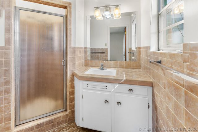 1414 N Dorothy Street, Claremore, OK 74017