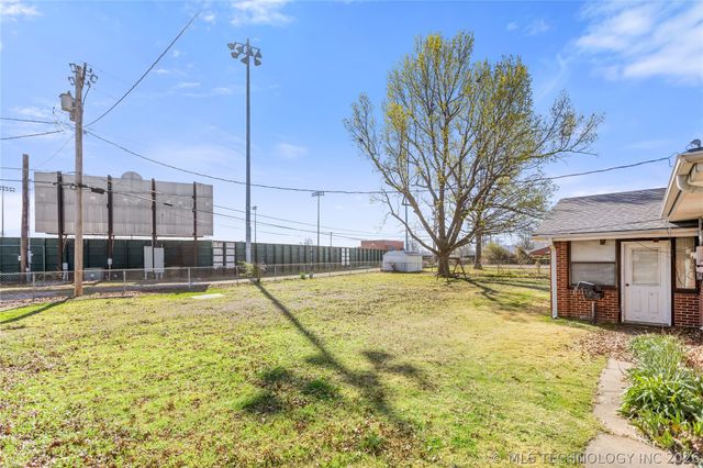1414 N Dorothy Street, Claremore, OK 74017