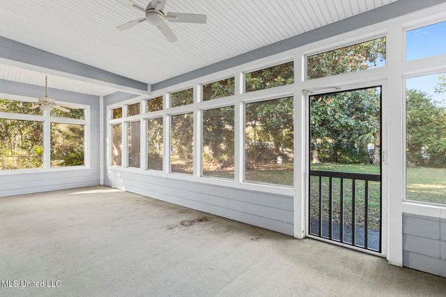 1616 Saint Ann Avenue, Biloxi, MS 39531