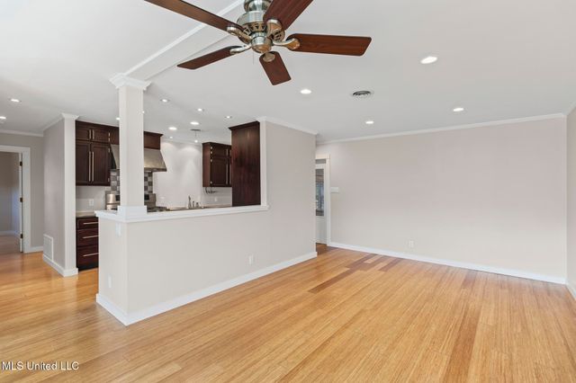 1616 Saint Ann Avenue, Biloxi, MS 39531