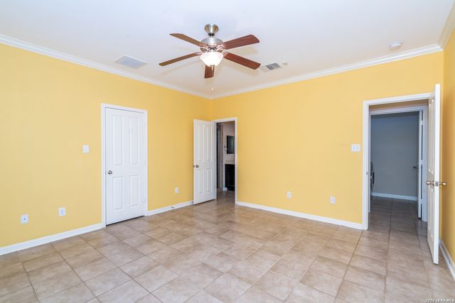 7815 Kings Spg, San Antonio, TX 78254