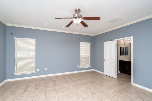 7815 Kings Spg, San Antonio, TX 78254