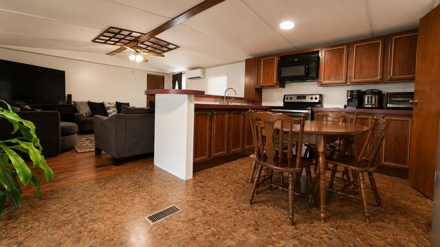 613 Sycamore Ln, La Vergne, TN 37086