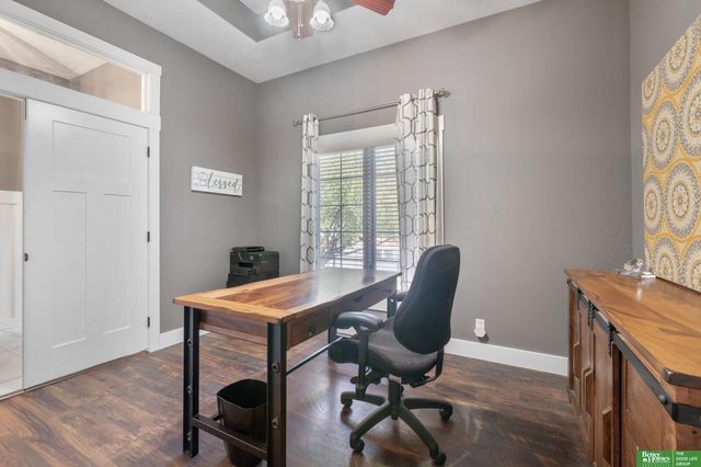 18713 Edna Street, Omaha, NE 68136