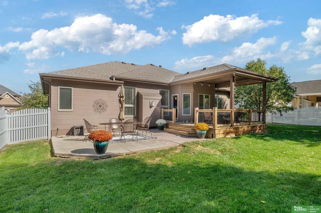 18713 Edna Street, Omaha, NE 68136