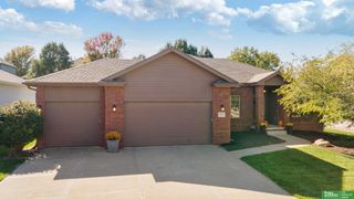 18713 Edna Street, Omaha, NE 68136