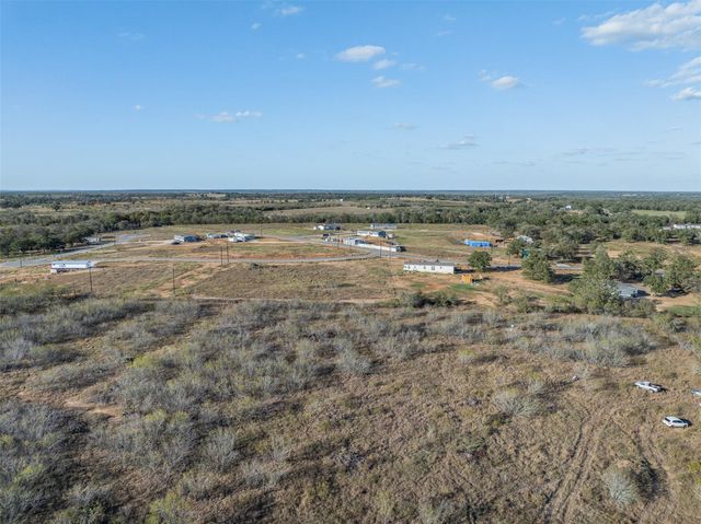 105 Sly ST, Dale, TX 78616