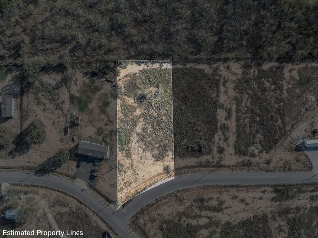 105 Sly ST, Dale, TX 78616