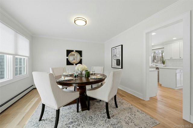 41 Edcris Lane, Huntington, NY 11743