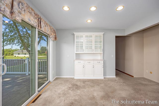 4526 Bauer Road, Hudsonville, MI 49426