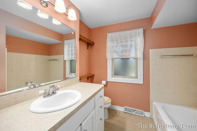 4526 Bauer Road, Hudsonville, MI 49426