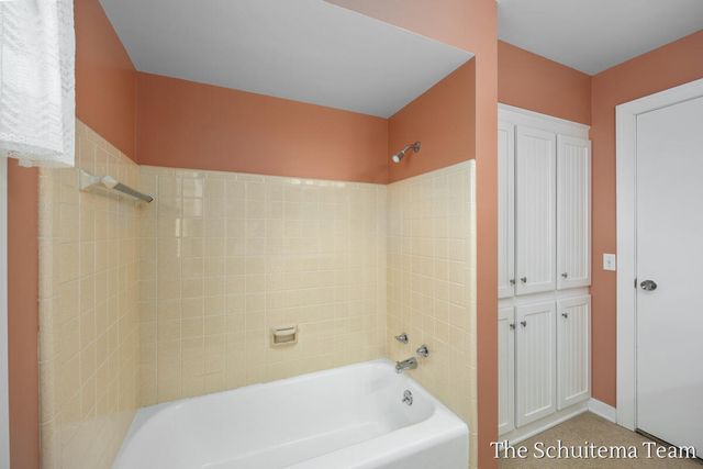 4526 Bauer Road, Hudsonville, MI 49426
