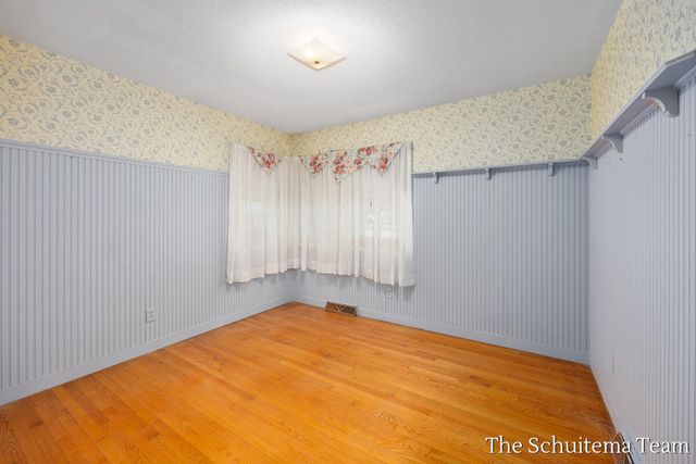 4526 Bauer Road, Hudsonville, MI 49426